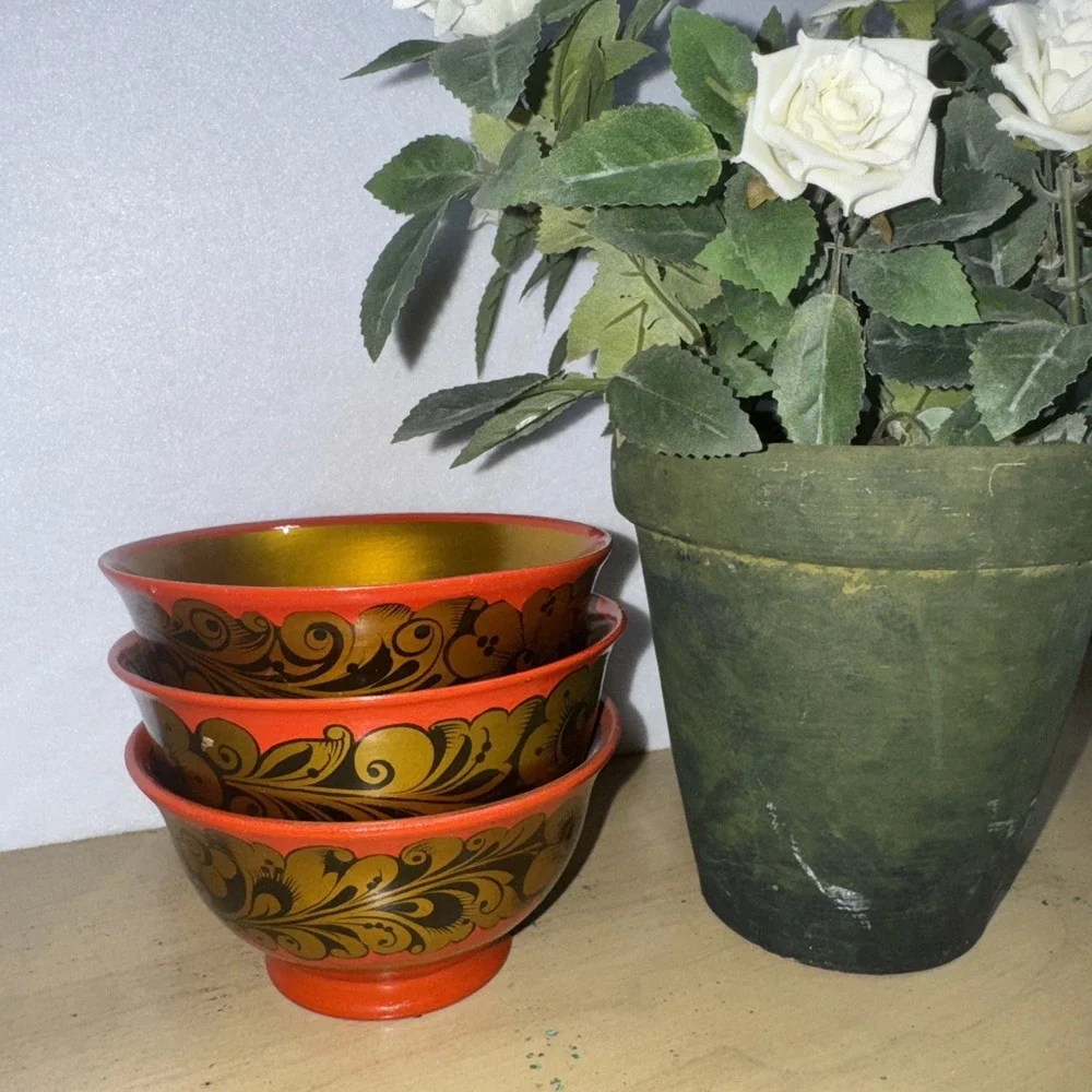 3 Vintage Russian Khokhloma Hand-Painted Black Red & Gold Lacquered Wooden Bowls
